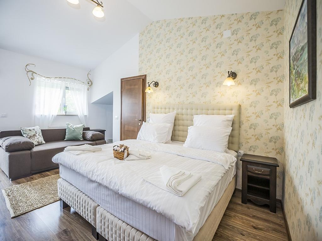 Villa Ronda Ефорие Суд Стая снимка