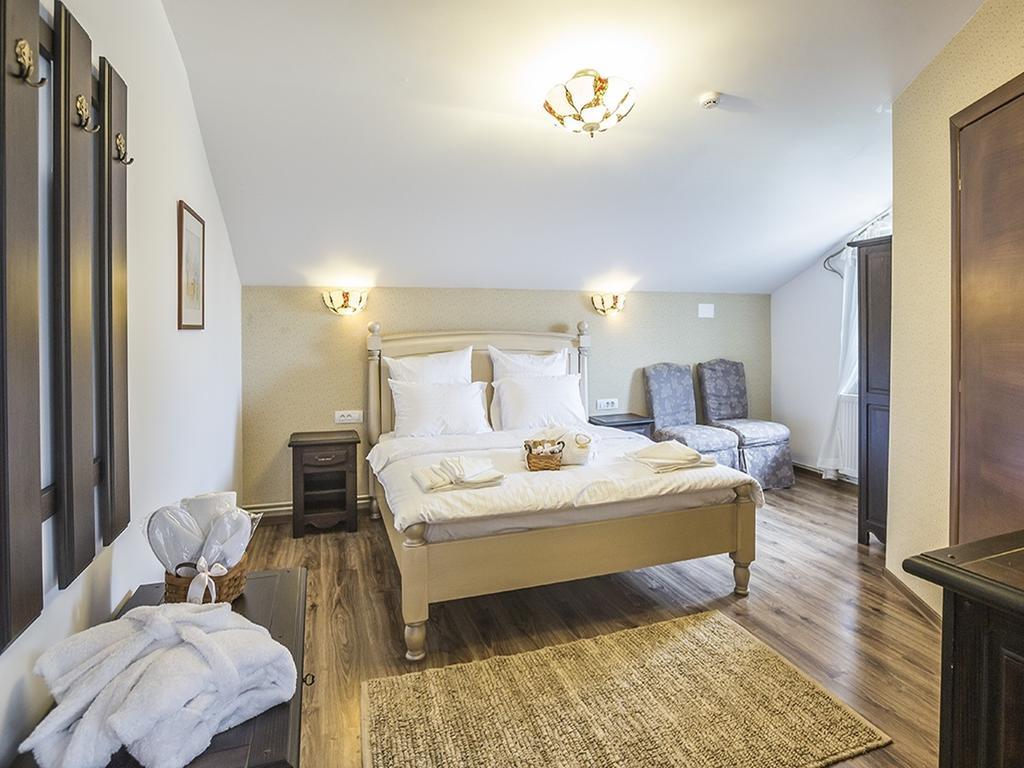 Villa Ronda Ефорие Суд Стая снимка