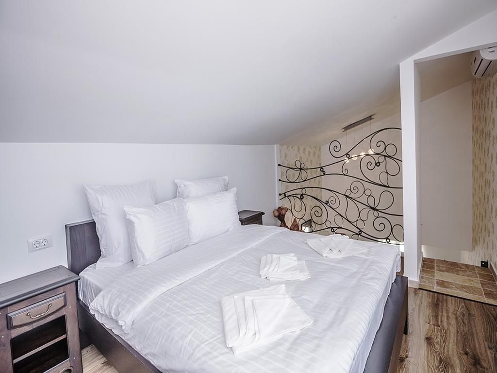 Villa Ronda Ефорие Суд Екстериор снимка